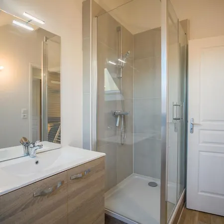 Le Duplex Pasteur - 5 Min Hypercentre - Ideal Groupe - Parking Gratuit Troyes Exterior photo