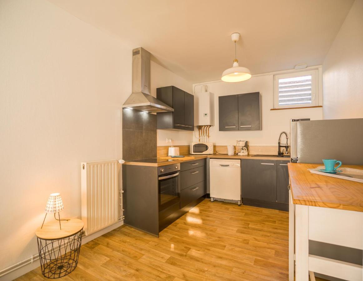 Apartment Le Duplex Pasteur - 5 Min Hypercentre - Ideal Groupe - Parking Gratuit Troyes